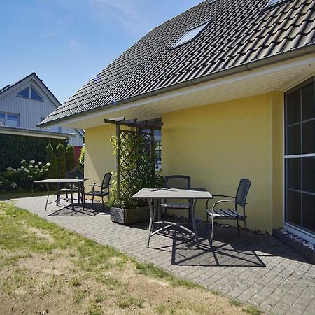 Nah Am Meer, Ruhige Lage, Gratis Nutzung Vom Ahoi Erlebnisbad Und Sauna In Sellin - Haus Inselblick Fewo 01 Goehren  Buitenkant foto