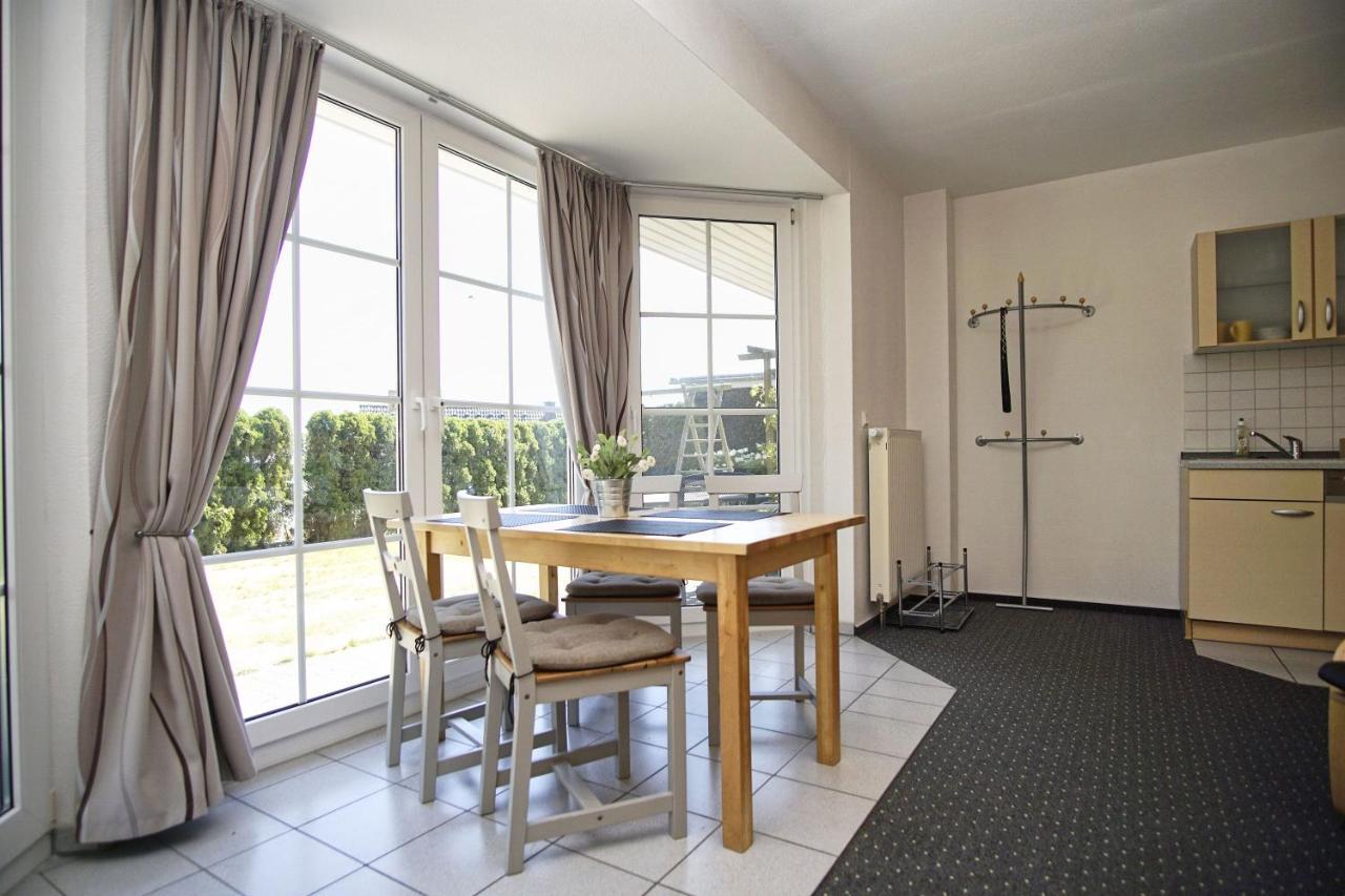 Nah Am Meer, Ruhige Lage, Gratis Nutzung Vom Ahoi Erlebnisbad Und Sauna In Sellin - Haus Inselblick Fewo 01 Goehren  Buitenkant foto
