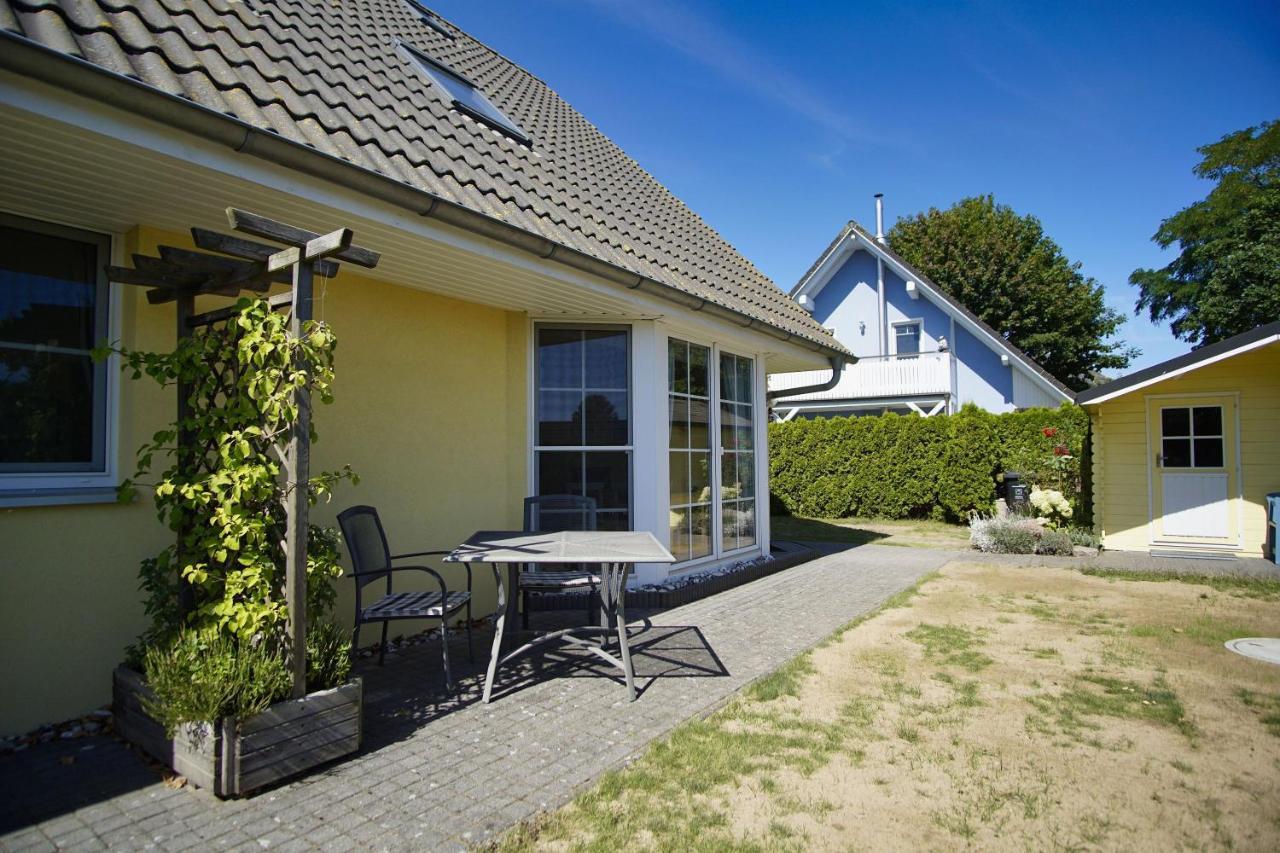 Nah Am Meer, Ruhige Lage, Gratis Nutzung Vom Ahoi Erlebnisbad Und Sauna In Sellin - Haus Inselblick Fewo 01 Goehren  Buitenkant foto