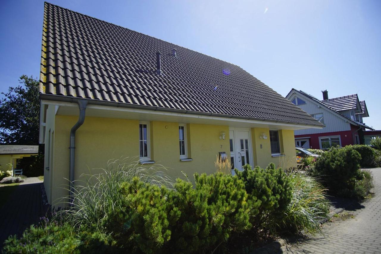 Nah Am Meer, Ruhige Lage, Gratis Nutzung Vom Ahoi Erlebnisbad Und Sauna In Sellin - Haus Inselblick Fewo 01 Goehren  Buitenkant foto